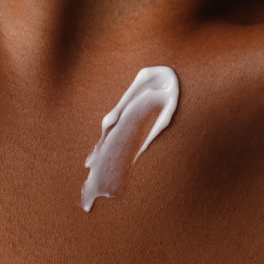 natural-moisturizing-factors-inulin-body-lotion-o5 ORD-Body-Care-Bundles-Brief-NMF-application-shot.jpg