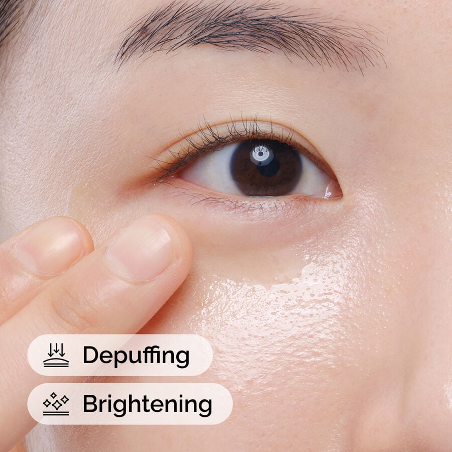 caffeine-solution-5-egcg-eye-serum-a1 ord-caffeine-solution-egcg-model-application-with-benefits.jpg